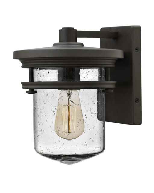 Hadley Outdoor Wall Lantern