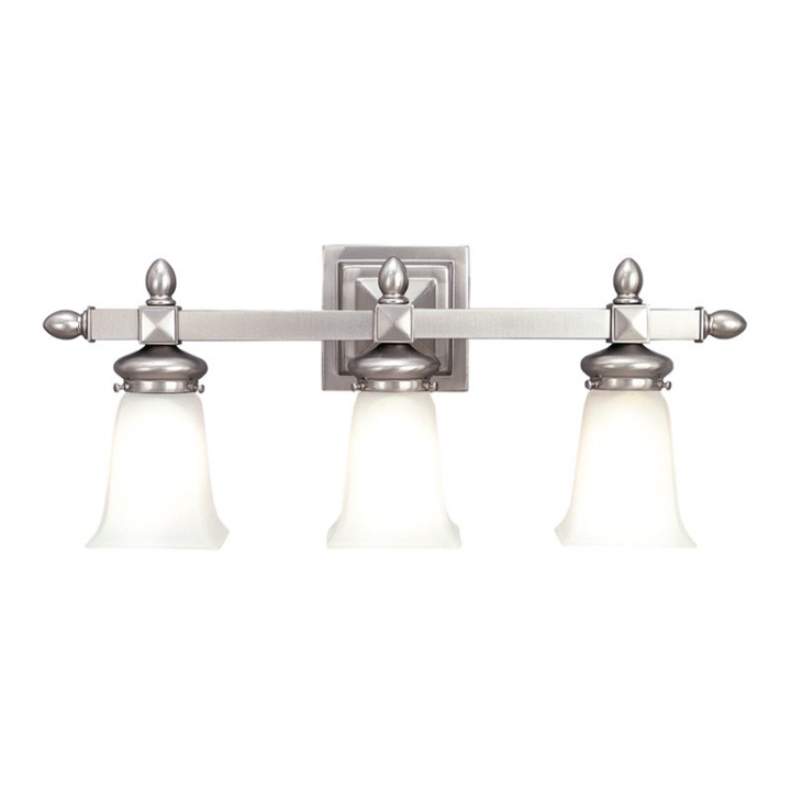 Cumberland 3 Light Bath Bracket